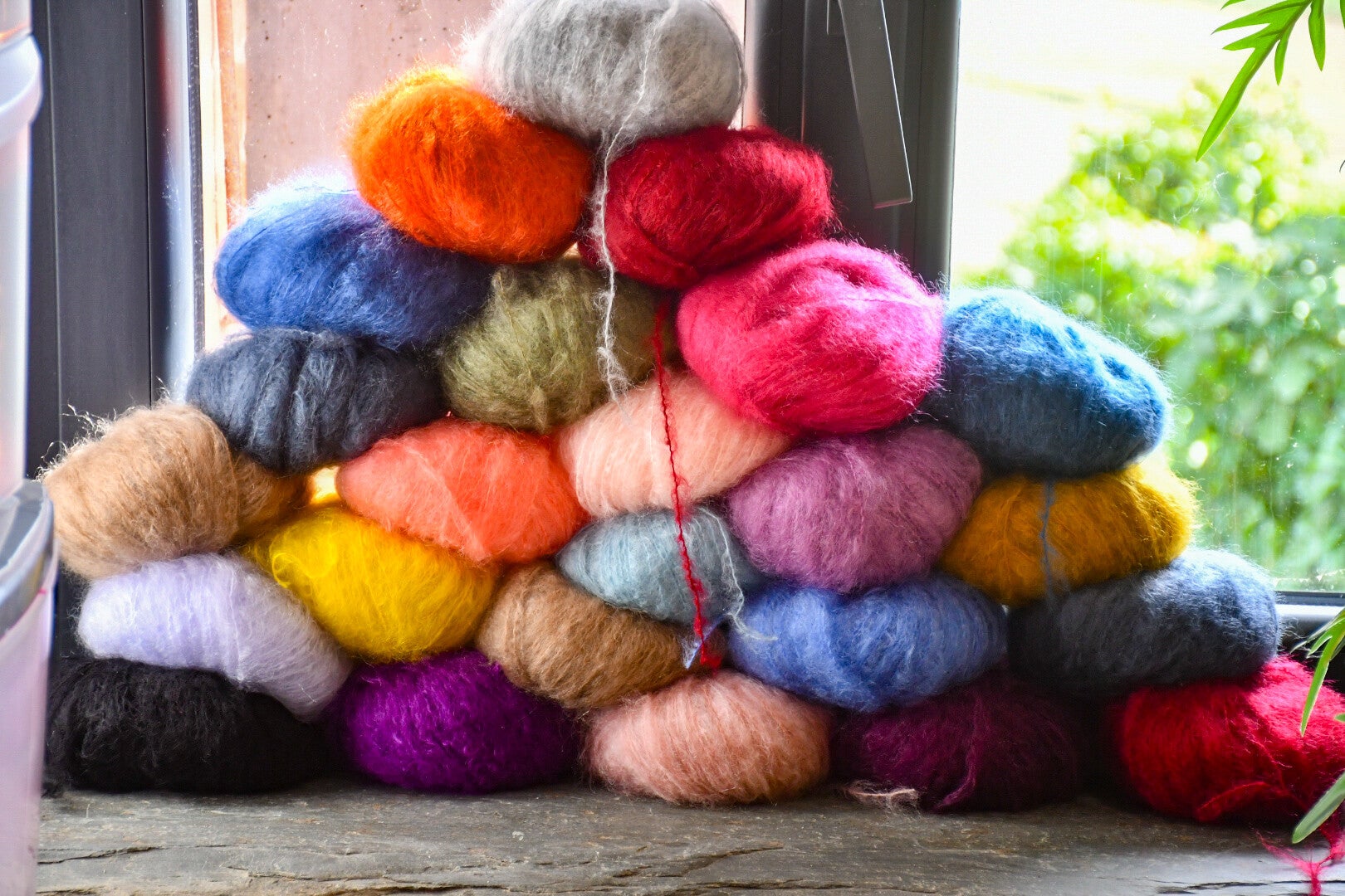 Pelotes pur mohair – laine naturelle et légère pour tricots d’exception