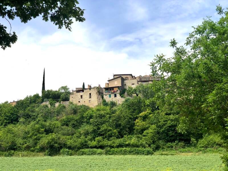 Zicht vanaf de brug naar Beaufort