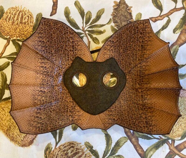 Frilled neck Lizard Mask