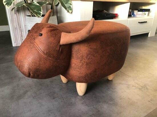 Poef stier- Voetenbank - Leuk voor de kinderen - Uniek design