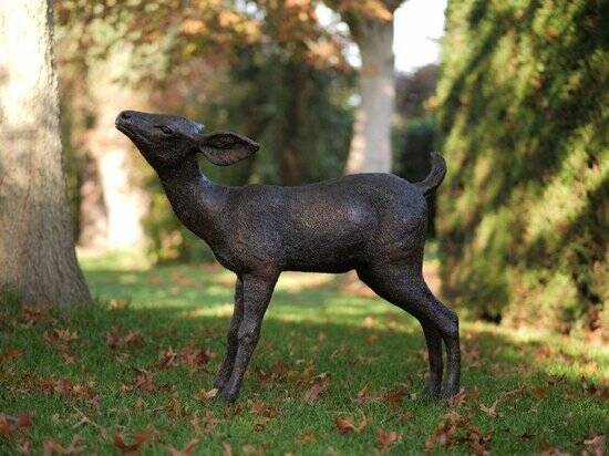 Tuinbeeld brons - Bronzen beeld - Ree - Bambi - Bronzartes