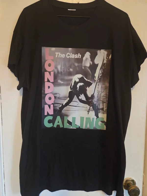 The Clash - London Calling Black T-Shirt #116 (XL)