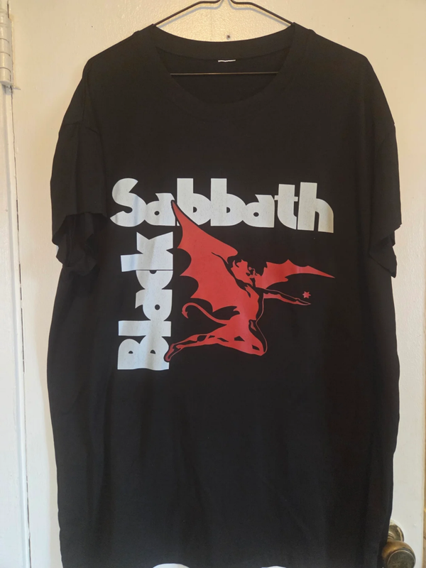 Black Sabbath -  Black T-Shirt #143 (2XL)