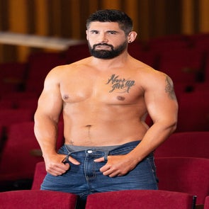 we-cum-to-this-place-for-magic-4-standard.jpg
