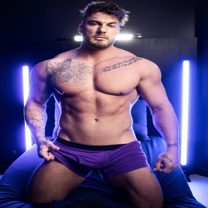 william-seed-gets-rough-with-mrdeepvoice-1-standard.jpg