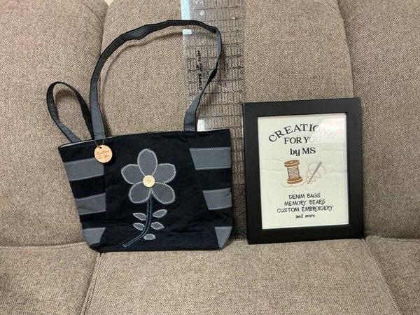 Tote bag