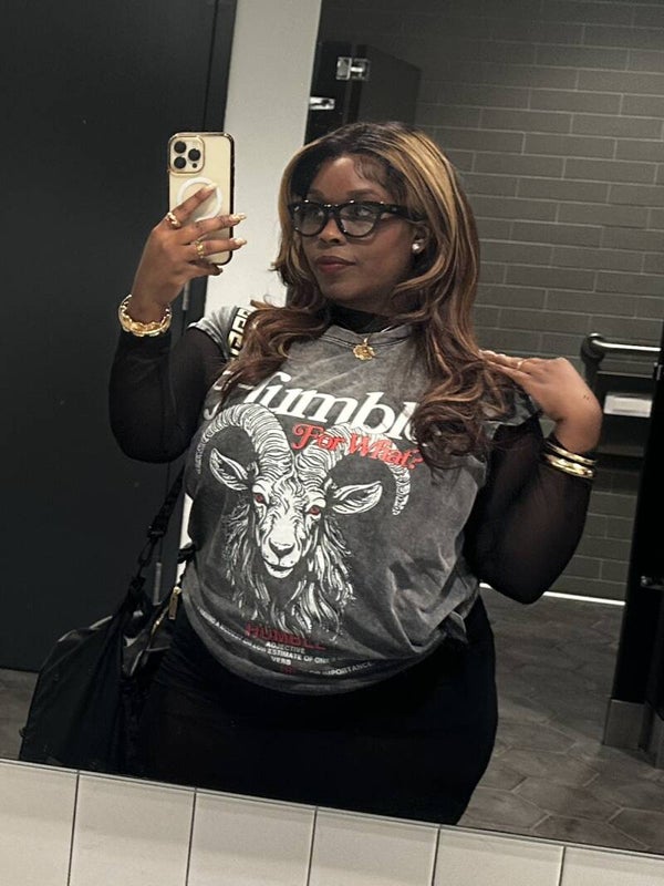 CUSTOM SIGNATURE GOAT GREY TEE (RED LETTERS)