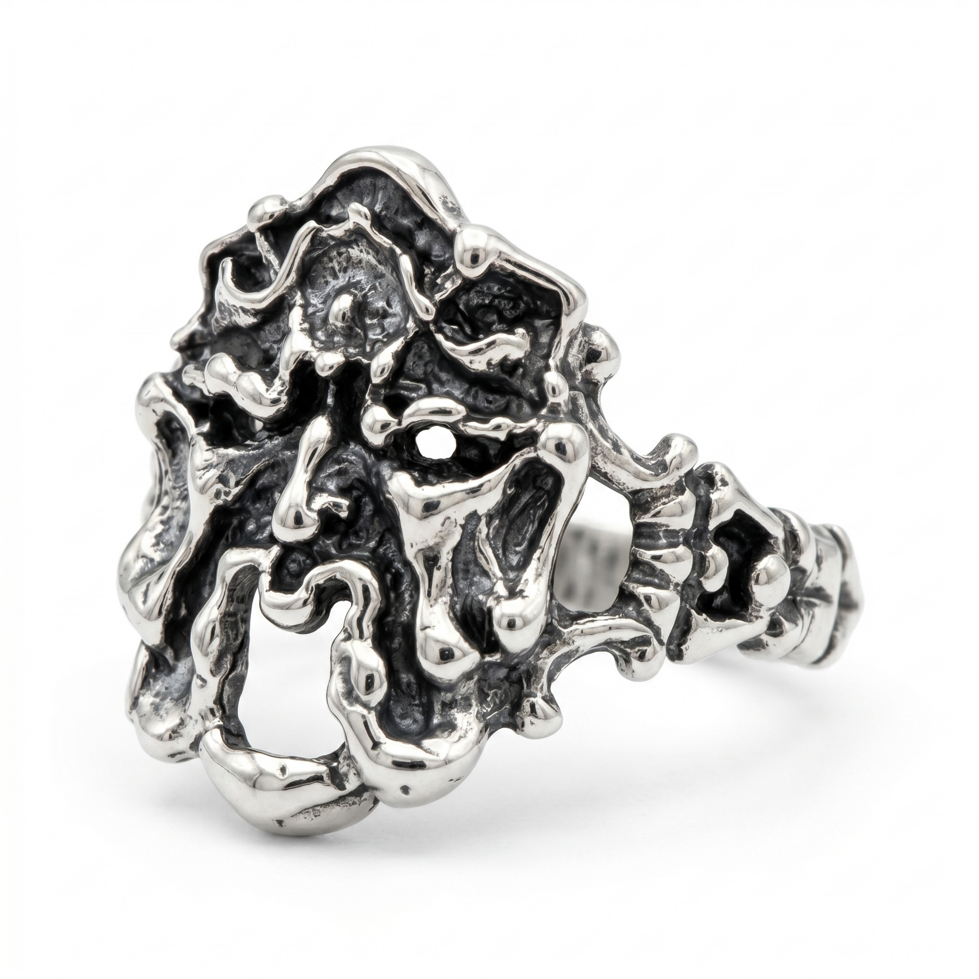 Anello con Maschera Apotropaica