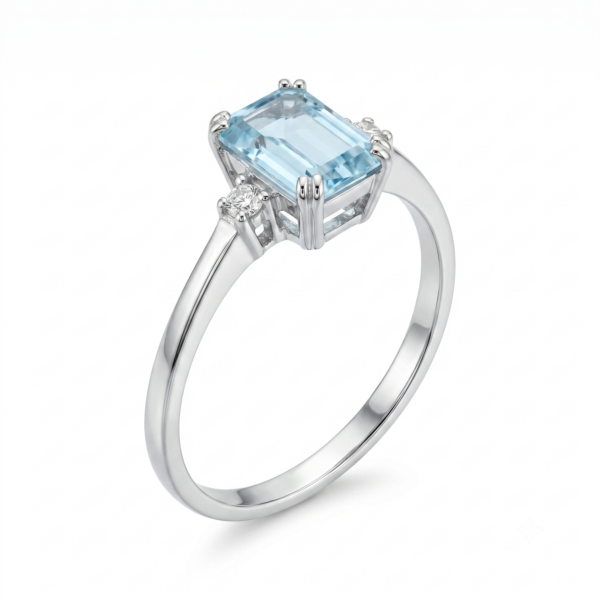 Anello in oro bianco con acqua marina e diamanti