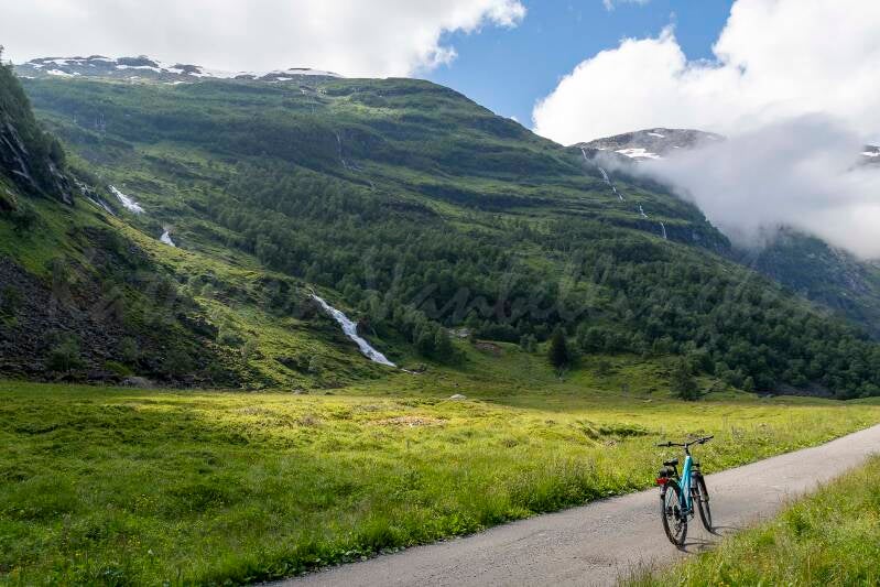 Descente en vélo après le train de Fläm (en supplément)