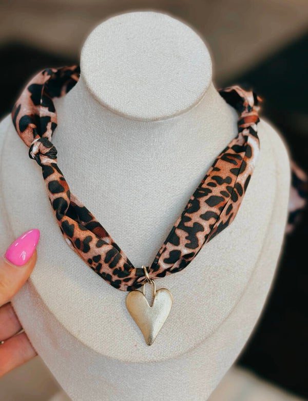 Heart cheetah scarf necklace