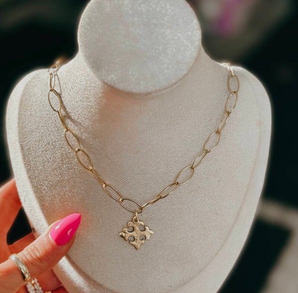 Cross fleury necklace