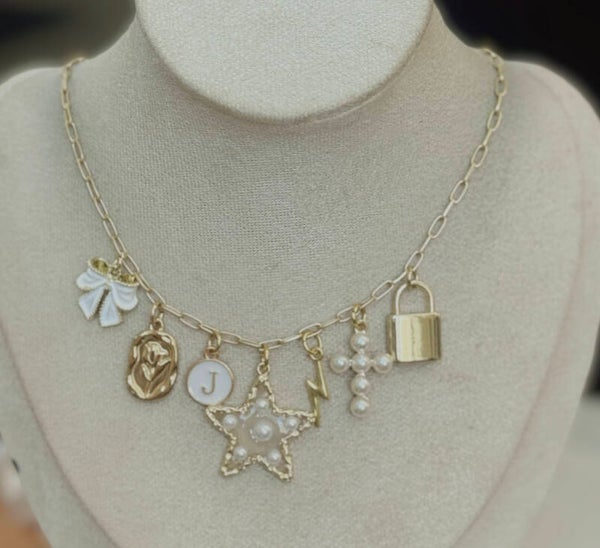 Pearl star necklace