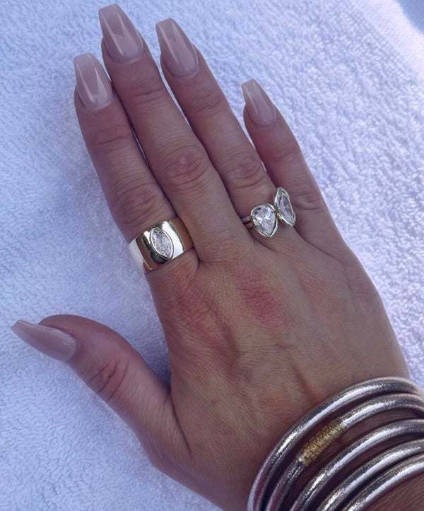 Solid diamond ring