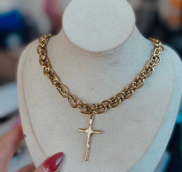 New chain cross