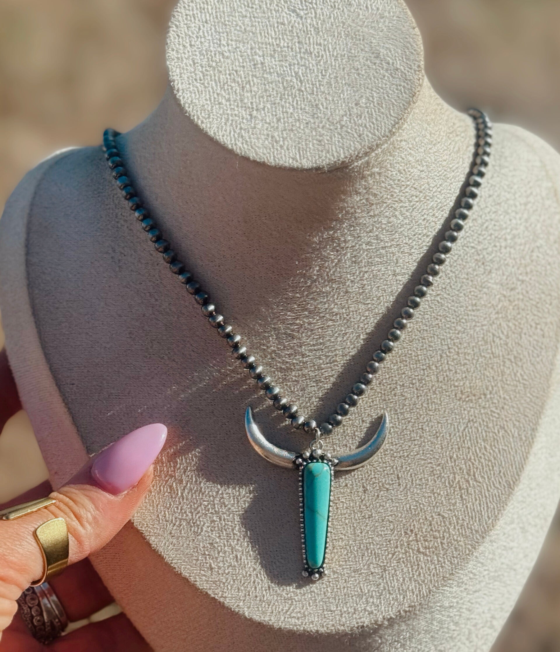 Bullhorn turquoise and silver necklace