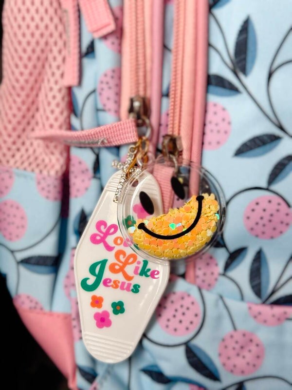 Bookbag charm “ love like Jesus”
