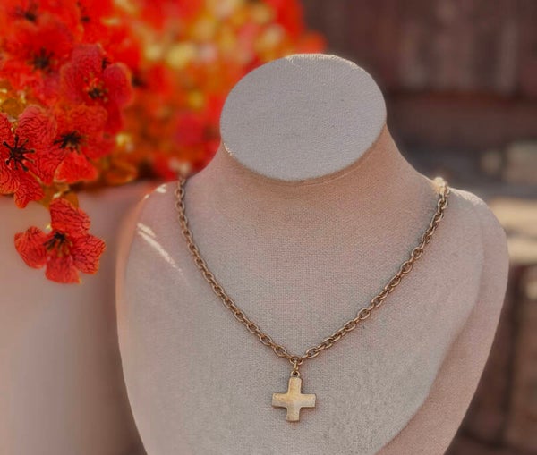 Small cross necklace