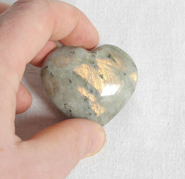 Roze labradoriet hart