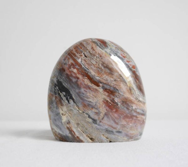 Agaat met rode Jaspis sculptuur