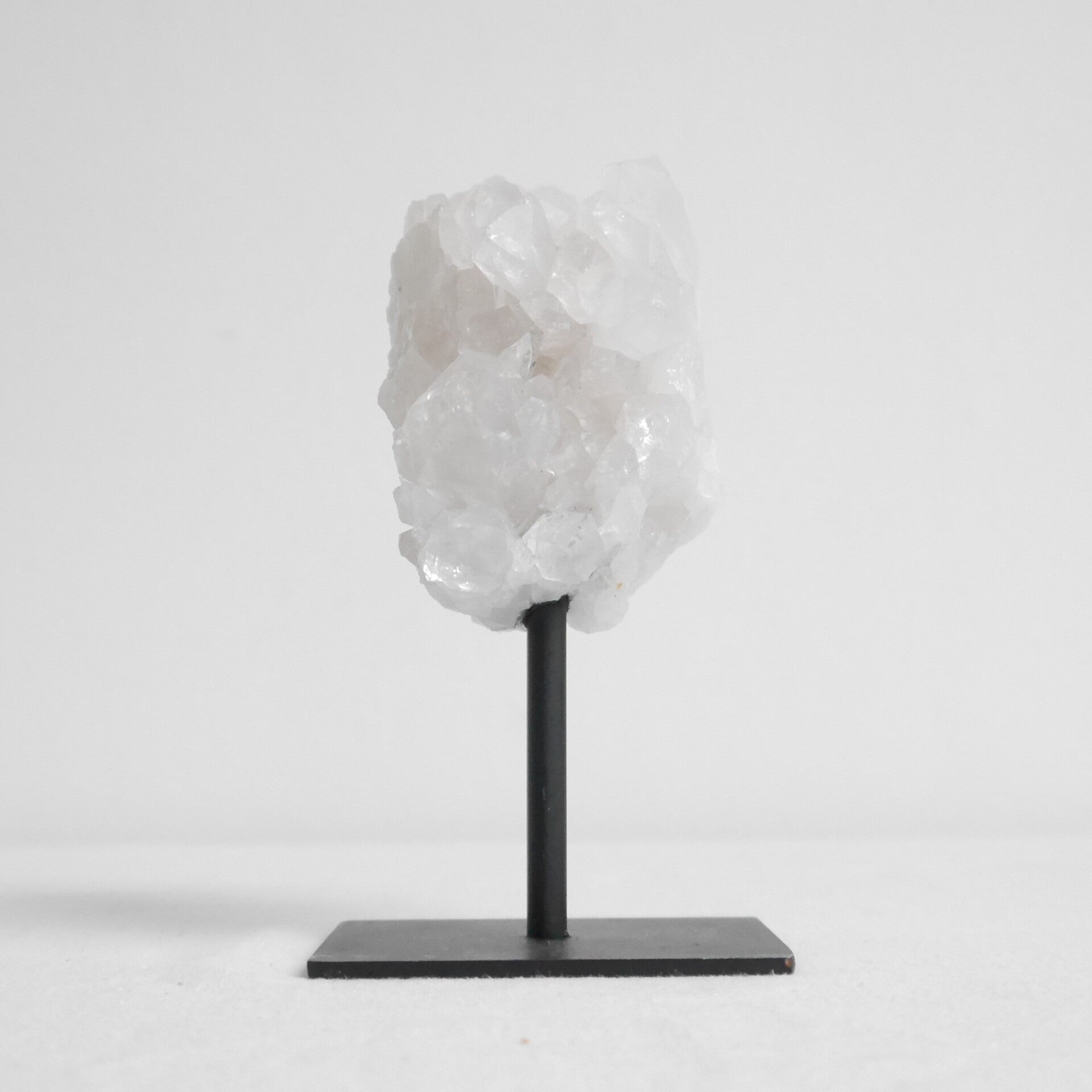 Bergkristal op standaard