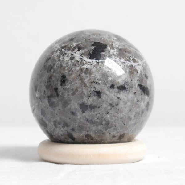 Syeniet sodaliet 'Yooperlite' bol