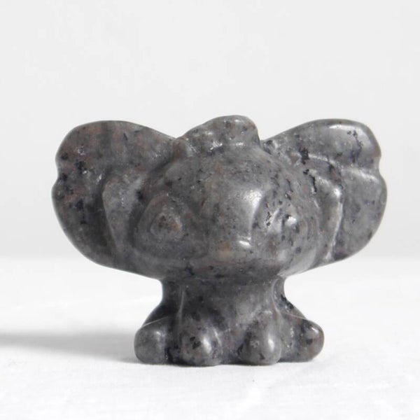 Syeniet sodaliet 'Yooperlite' stitch
