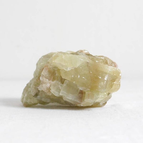 Groene calciet cluster