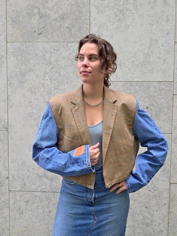 Levis short blazer