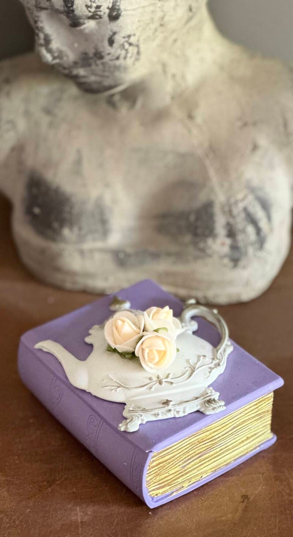 Thé fleuri  – Le Livre Déco à Charme Ancien”