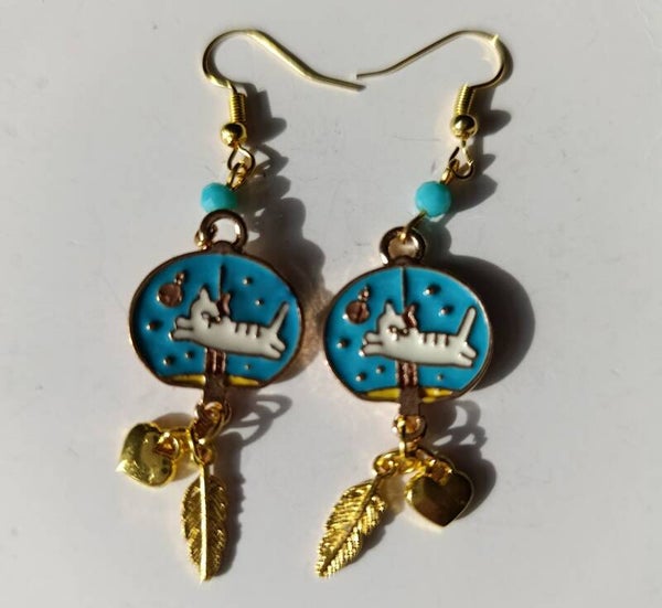 PD-REF08079-(12.00€)- Une Paire BO à Crochet - Thème Animal Chat (Bleu) - Perle Breloque à Triple Suspension Verticale
