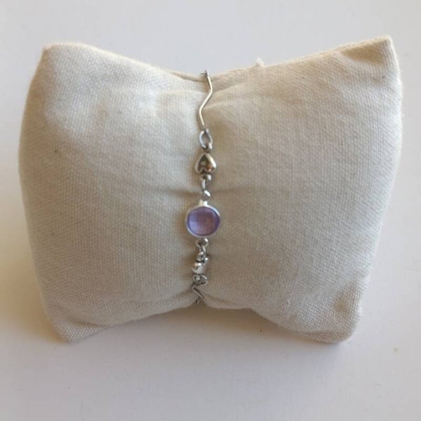 PE-BRCH-REF10004-(14.00€)-Un Bracelet Chaine Argenté - Connecteur pierre centrale (violet)  - Doubles connecteurs coeurs Argenté