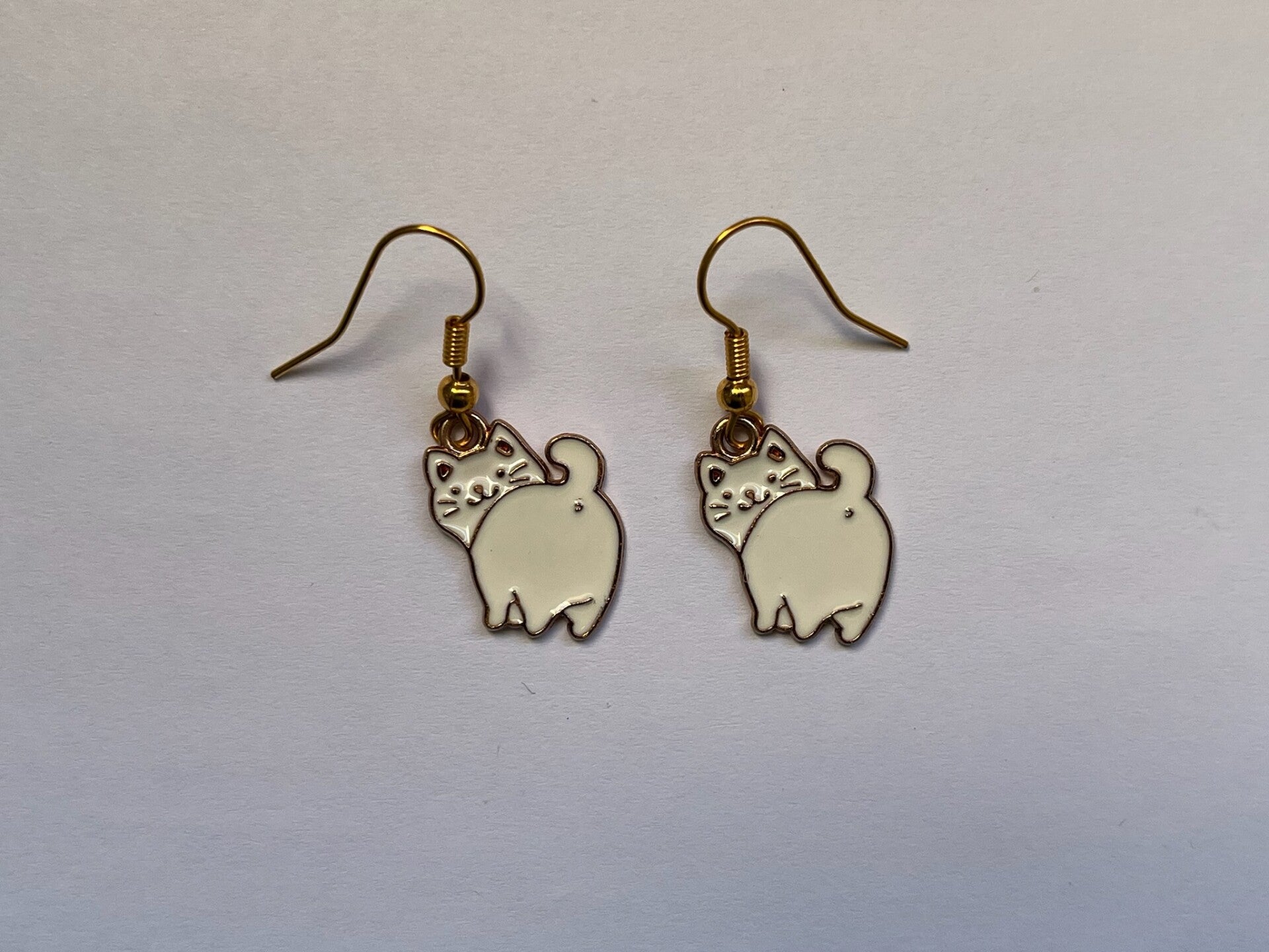 PD-REF8002-(prix promo 4.00€ au lieu de 5.00€)- Une Paire BO à Crochet - Thème Animal Chat (Blanc)