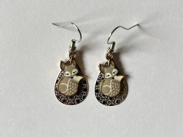 PD-REF8031-(9.50€)- Une Paire BO à Crochet - Thème Animal-Renard (Coloré) - Support Stratifié
