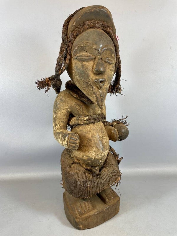 230504 - African Vuvi statue - Gabon.