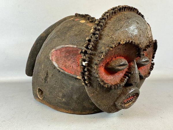 230810 - very Old African Mambila mask  - Cameroon.