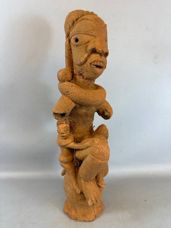 230841 - Antique Terracotta Nok statue - Nigeria