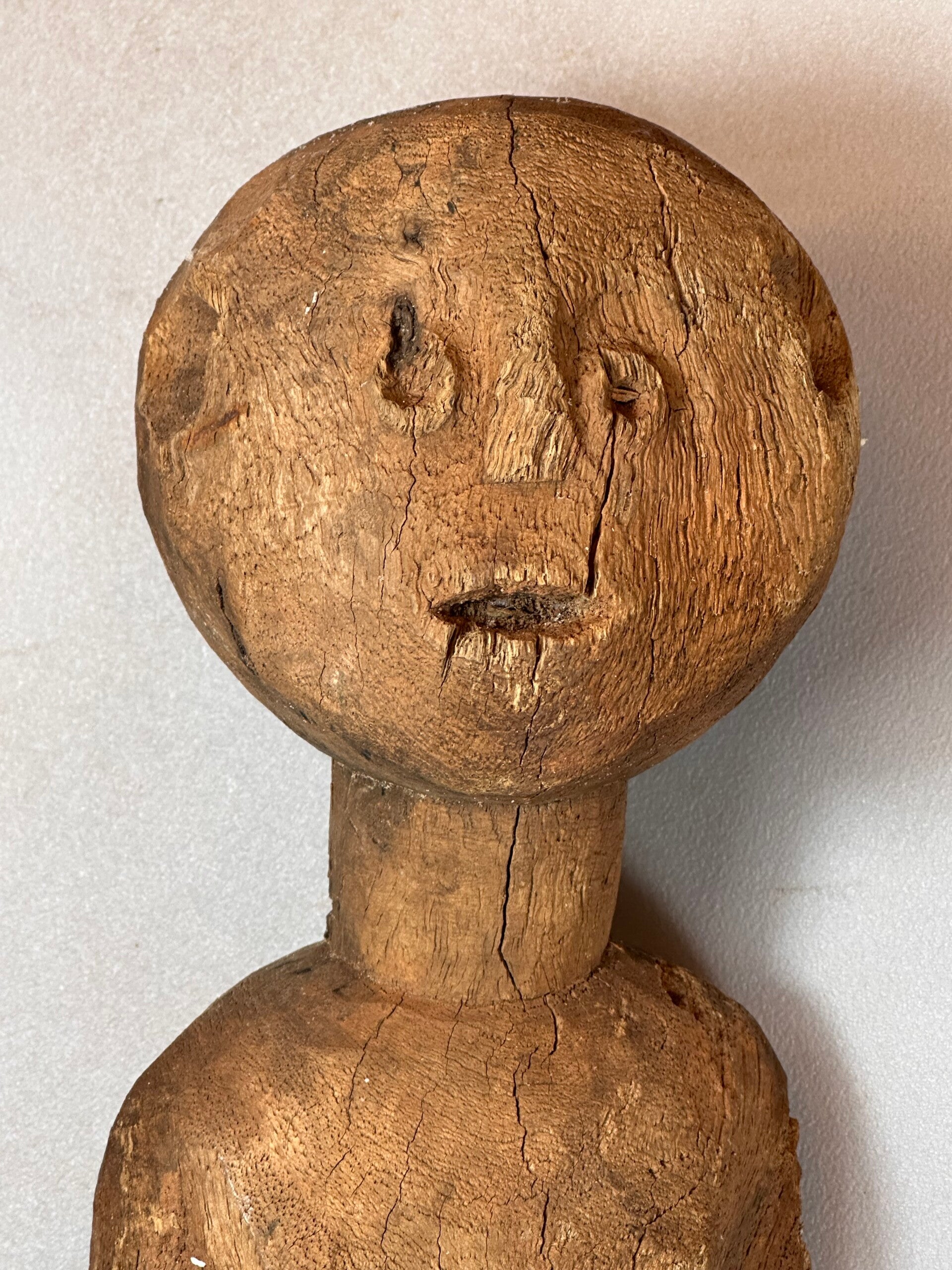 250255 - African Funerary Post from Sara people - Chad.