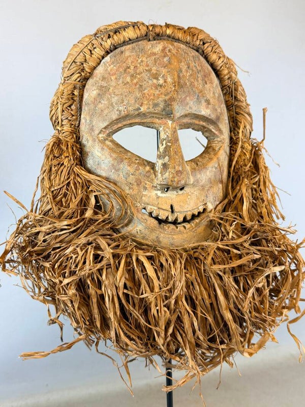 260418- Old African Ndaaka mask provincie Ituri - Congo.