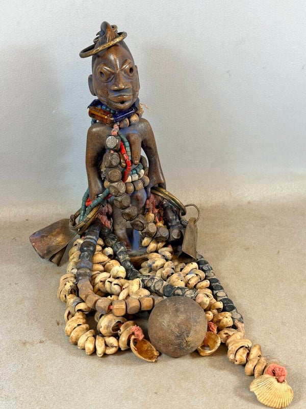 260425- African Yoruba Ibeji statue - Nigeria.