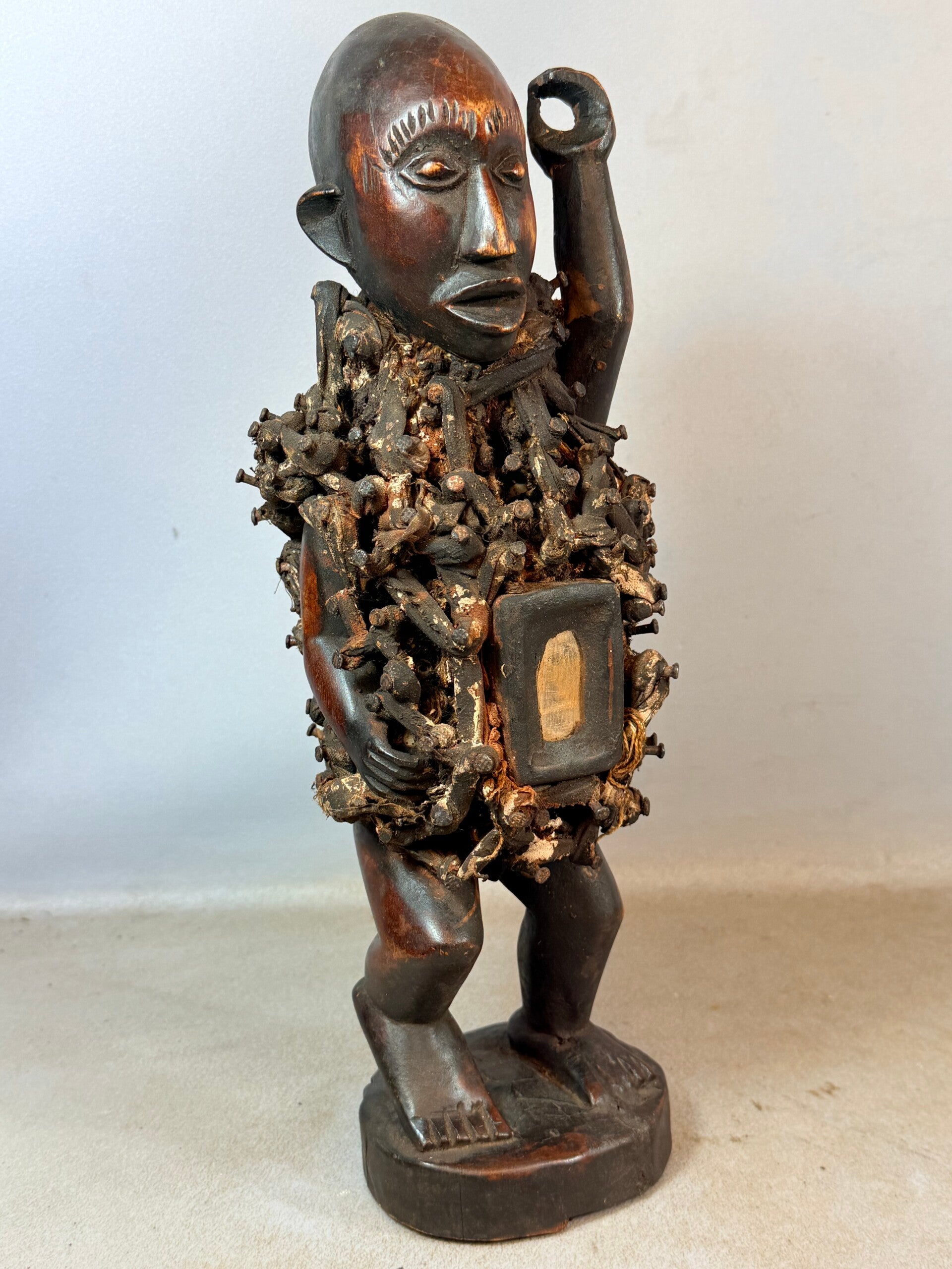 260441 - Old African Bakongo protection figure - Congo.