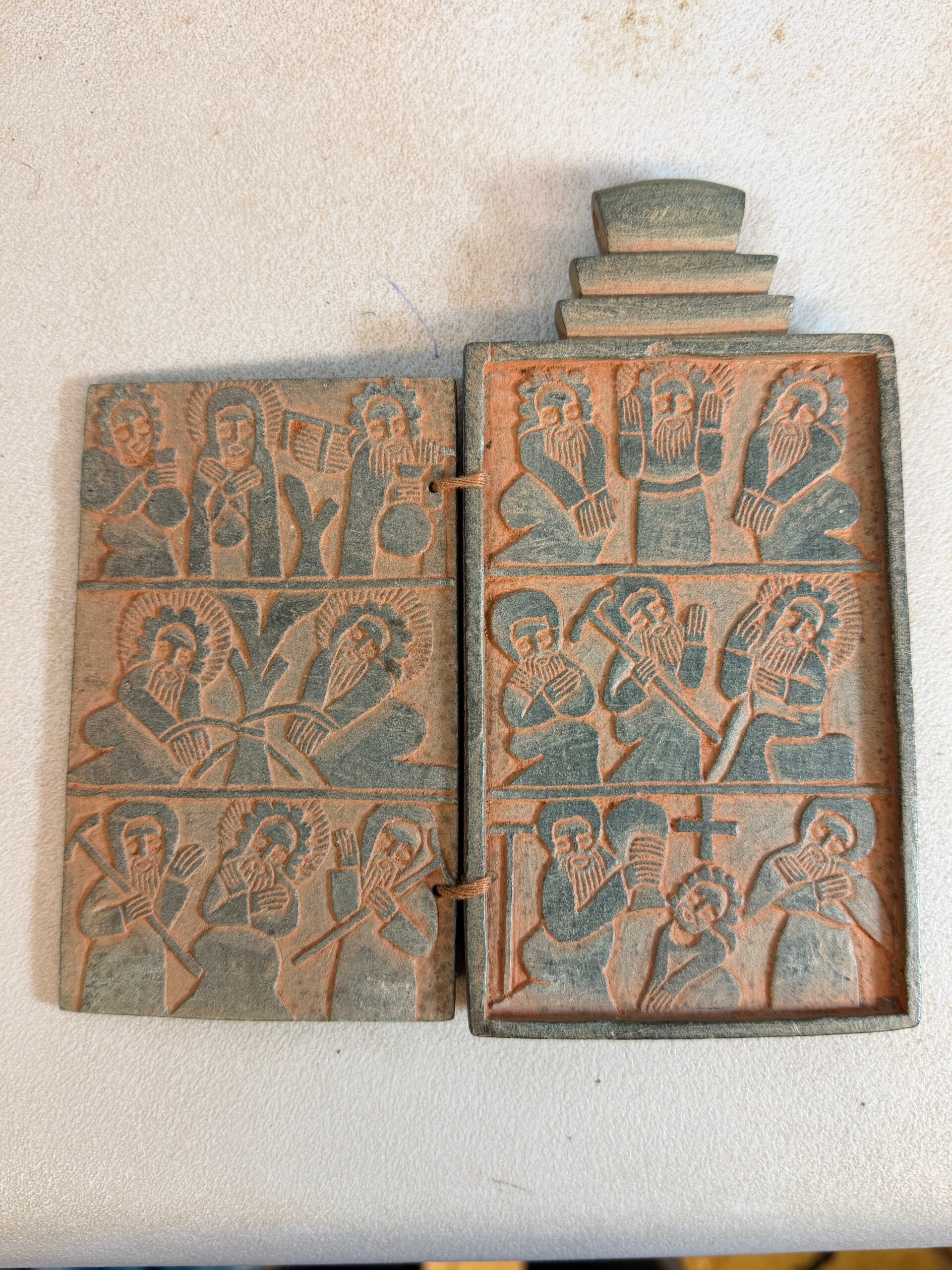 260452 - Old Ethiopian end 19th coptic stone icon - 2 doors - Ethiopia.
