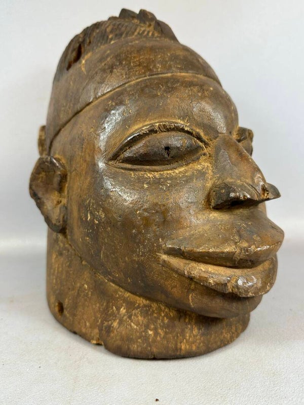 231261 - Old Yoruba Gelede Head- or Helm mask - Nigeria.