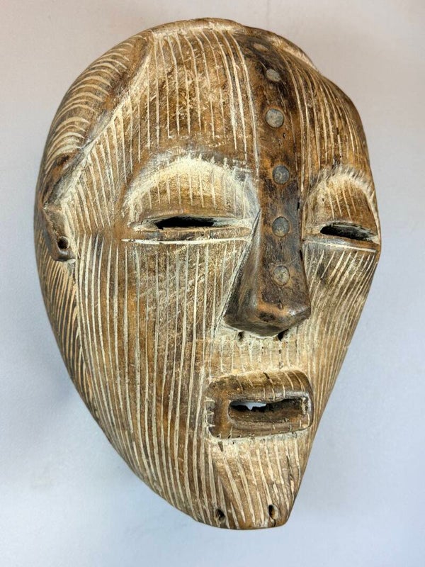 260526 - Extremely Rare Antique African Tetela mask - DR Congo.