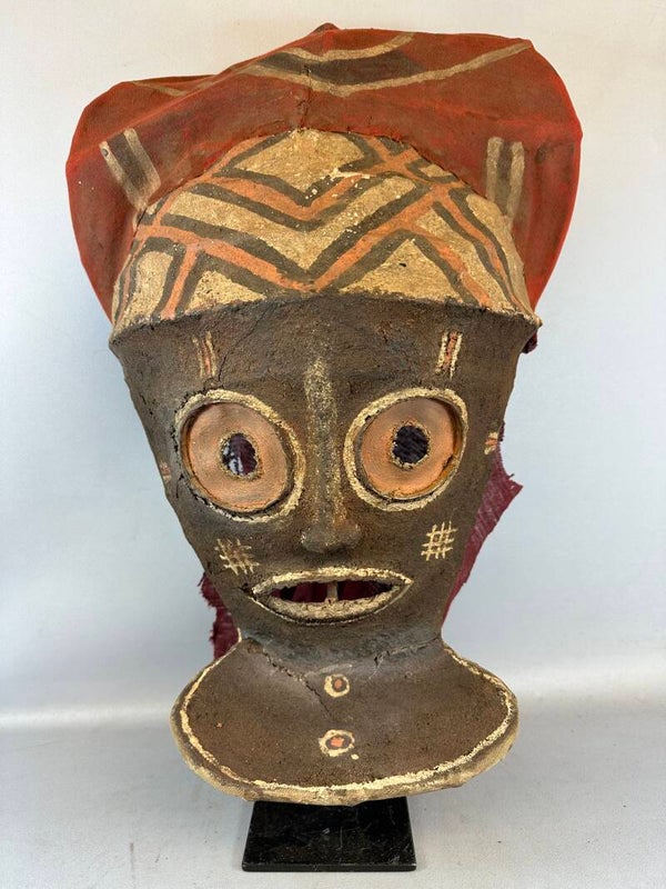 240154 - Rare African Cikunza helmet dance mask from the Chokwe - certificate -  Angola.