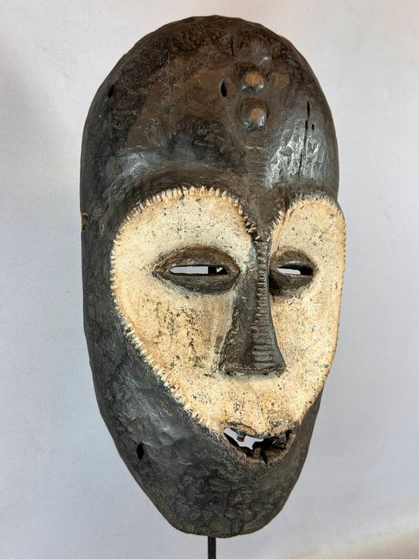 250627 - Rare Old African Ngbaka mask - Congo.