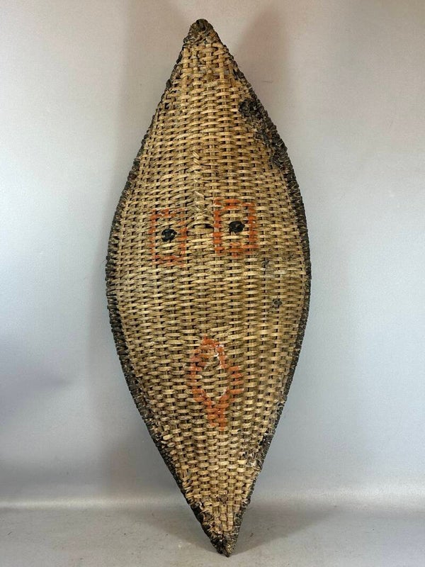 240640 - Traditional Rare Bamileke dance shield - Cameroon.