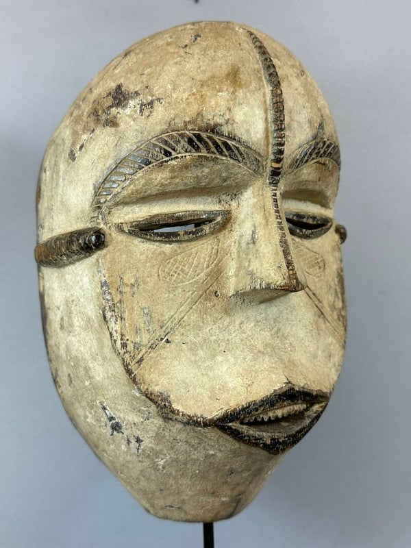 240838 - Old African Idoma mask - Nigeria.