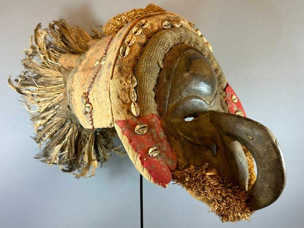 240923 - Old African Dan Koma Su Mask - Yv. Coast.