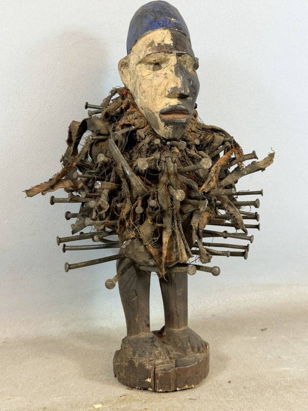 260699 - African Fetisch Bakongo Nkisi Nkondi statue - Congo.
